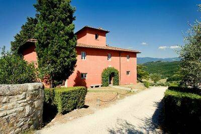 Location Maison à S. Donato in Collina 4 personnes, Italie