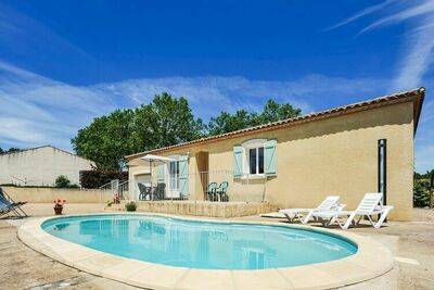 Location Maison à Aigues vives 5 personnes, Languedoc Roussillon