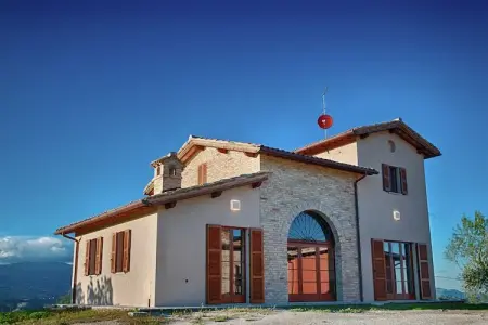 Location Maison à Sant'angelo in Vado 6 personnes
