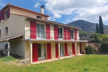 Location Villa à Roquebrun 8 personnes, Prades sur Vernazobre