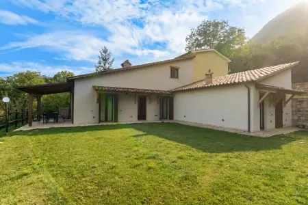 Location Maison à Acquanera 8 personnes