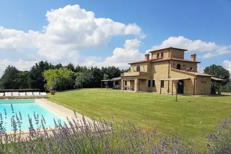 Location Maison à Sanfatucchio 16 personnes