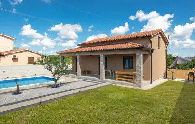 Location Maison à Nedescina 4 personnes