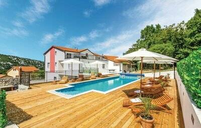 Location Maison à Bribir 18 personnes, Novi Vinodolski