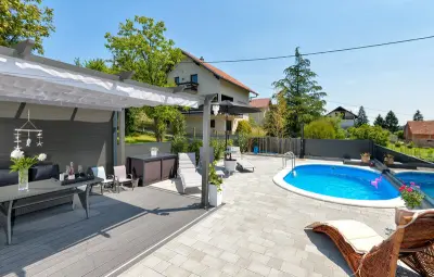 Location Maison à Cresnjevec, Tuhelj 8 personnes