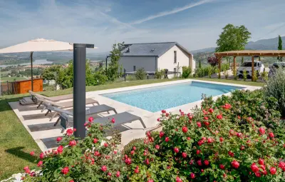 Location Maison à Alviano 9 personnes