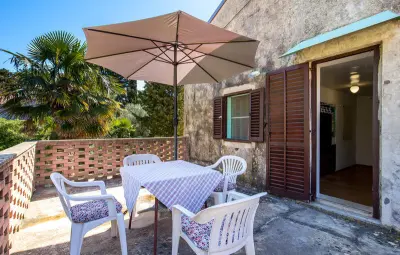 Location Maison à Nerezine 5 personnes