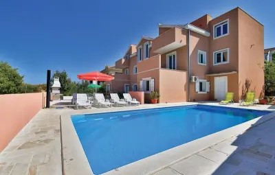 Location Maison à Okrug Donji 12 personnes