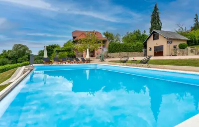 Location Maison à Krasic 8 personnes