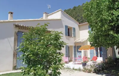 Location Maison à Merindol 6 personnes