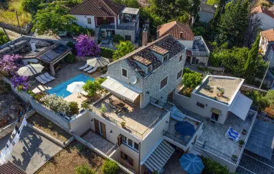 Location Maison à Zman 14 personnes