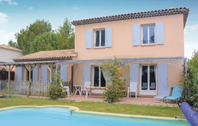 Location Maison à Mallemort 8 personnes