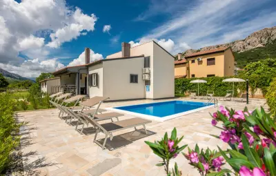 Location Maison à Jurandvor 8 personnes