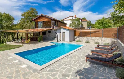Location Maison à Lisac 9 personnes