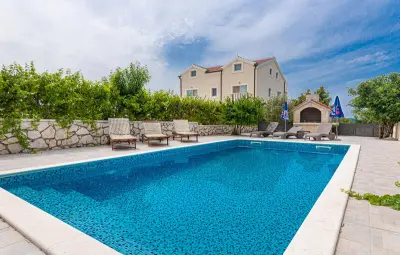 Location Maison à Vodice 8 personnes