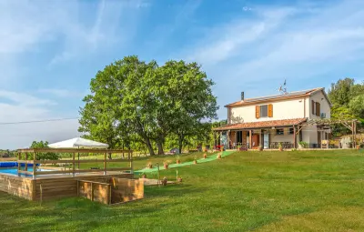 Location Maison à Monterotondo Marittimo 8 personnes