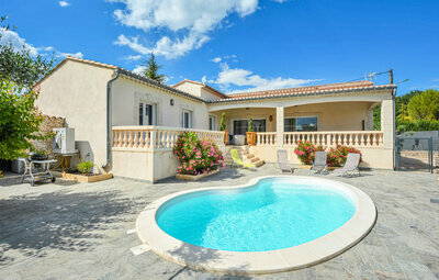 Location Maison à Barjac 6 personnes, Languedoc Roussillon