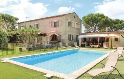 Location Maison à Châteaurenard 8 personnes
