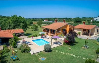 Location Maison à Muntic 8 personnes