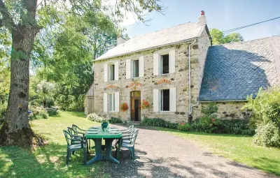 Location Maison à RIOM ÈS MONTAGNES 8 personnes