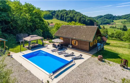 Location Maison à Krapinske Toplice 4 personnes