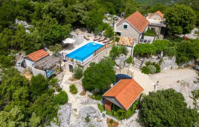 Location Maison à Ploce 6 personnes
