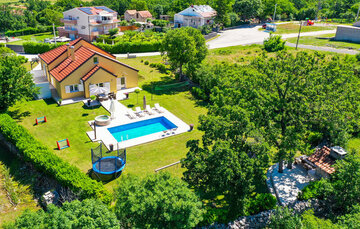 Location Maison à Vinjani Gornji 8 personnes, Zmijavci