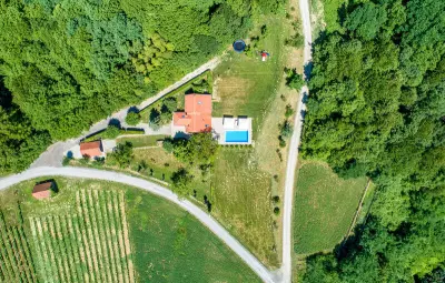 Location Maison à Bedenica 8 personnes