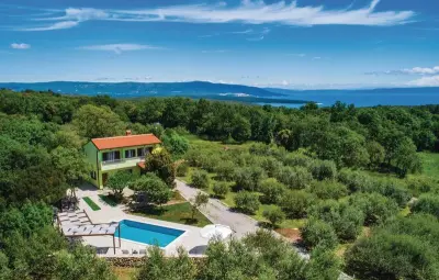 Location Maison à Peruski 6 personnes