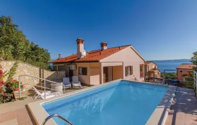 Location Maison à Labin 11 personnes