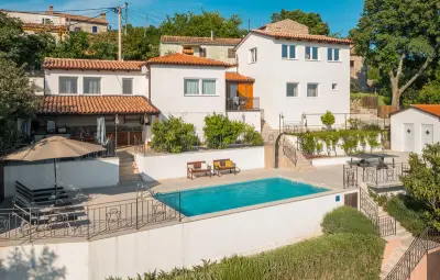 Location Maison à Buzet 8 personnes