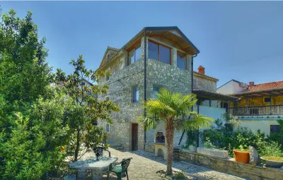 Location Maison à Kastel 5 personnes