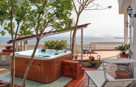 Location Maison à Lacco Ameno Ischia NA 6 personnes