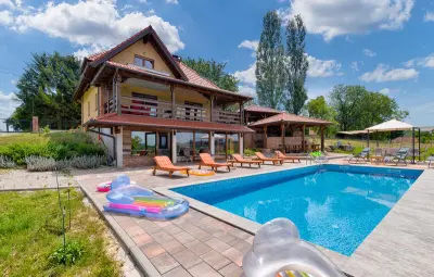 Location Maison à Zelezna Gora 10 personnes