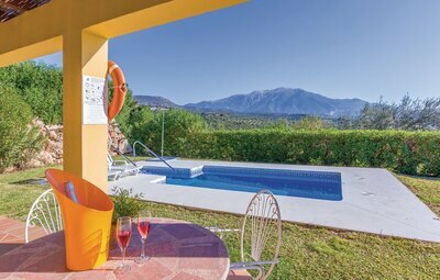 Location Maison à F 29710 Periana 6 personnes, Andalousie