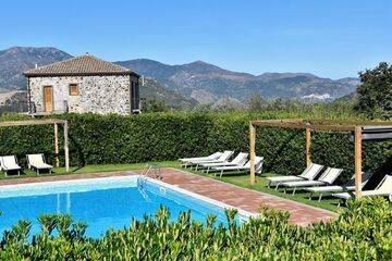 Location Maison à Castiglione di Sicilia 4 personnes, Sicile