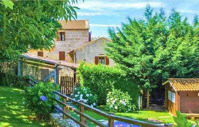 Location Maison à A Lama 14 personnes, Galice