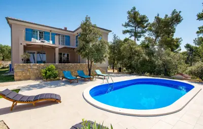 Location Maison à Banjol 6 personnes