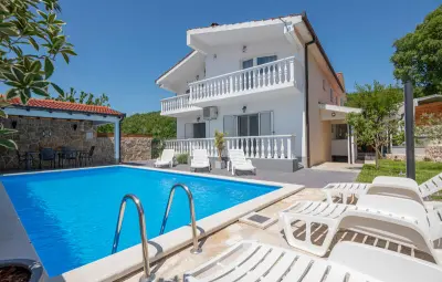 Location Maison à Glavina Donja 10 personnes