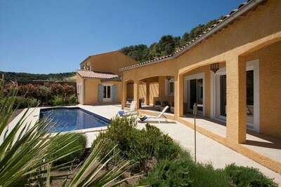 Location Villa à Roquebrun 6 personnes, Prades sur Vernazobre