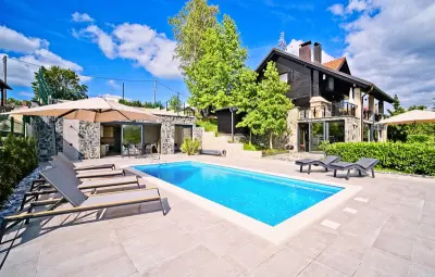 Location Maison à Karlovac 8 personnes