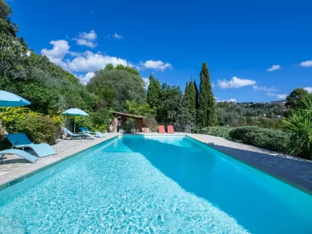 Location Villa à Grasse 10 personnes