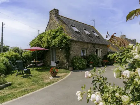 Location Gîte à Saint Jean du Doigt 2 personnes