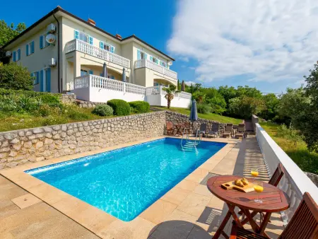 Location Maison à Mošćenička Draga 6 personnes
