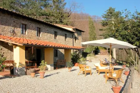 Location Gîte à San Quirico   Pescia 11 personnes