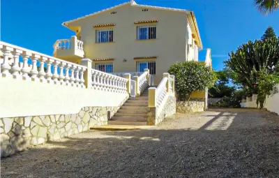 Location Maison à La Font den Carros 8 personnes