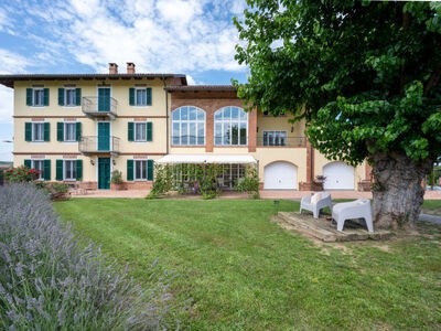 Location Maison à Frinco 9 personnes, Piemont