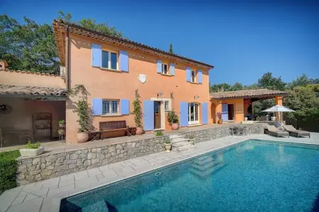 Location Maison à Seillans 10 personnes