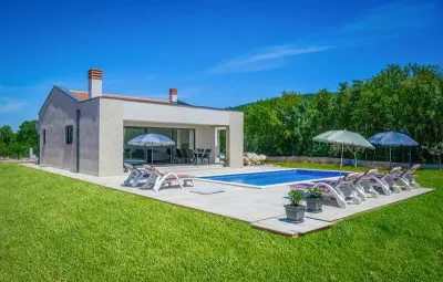 Location Maison à Trget 6 personnes