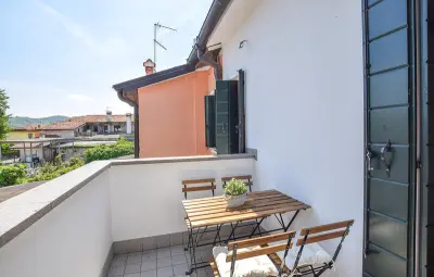 Location Maison à Montemerlo 5 personnes